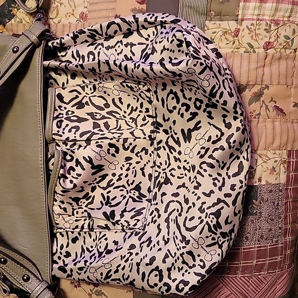 Purse - Picture 3 of 5